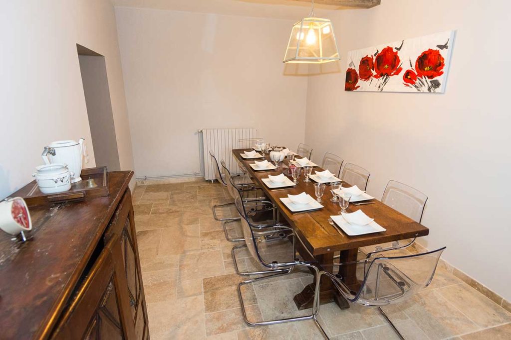 Gîte Le Pré du Roy - 81500 Giroussens - La salle à manger