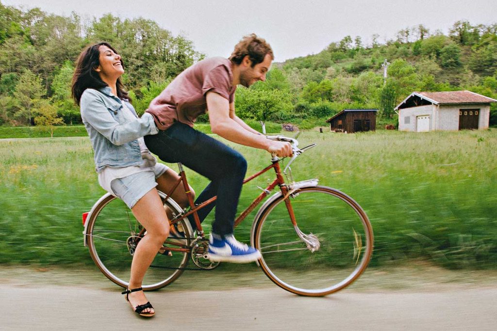 Gîte Le Pré du Roy - 81500 Giroussens - Le parc et les lacs
